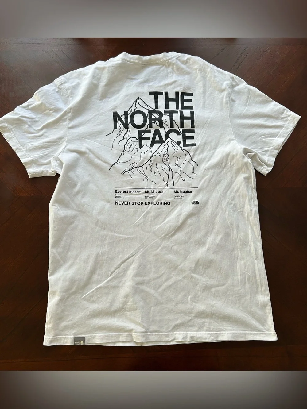 The North Face White Short Sleeve Logo Crew Tee size L